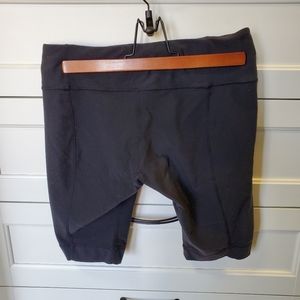 Lululemon reversible bike shorts, Size 8